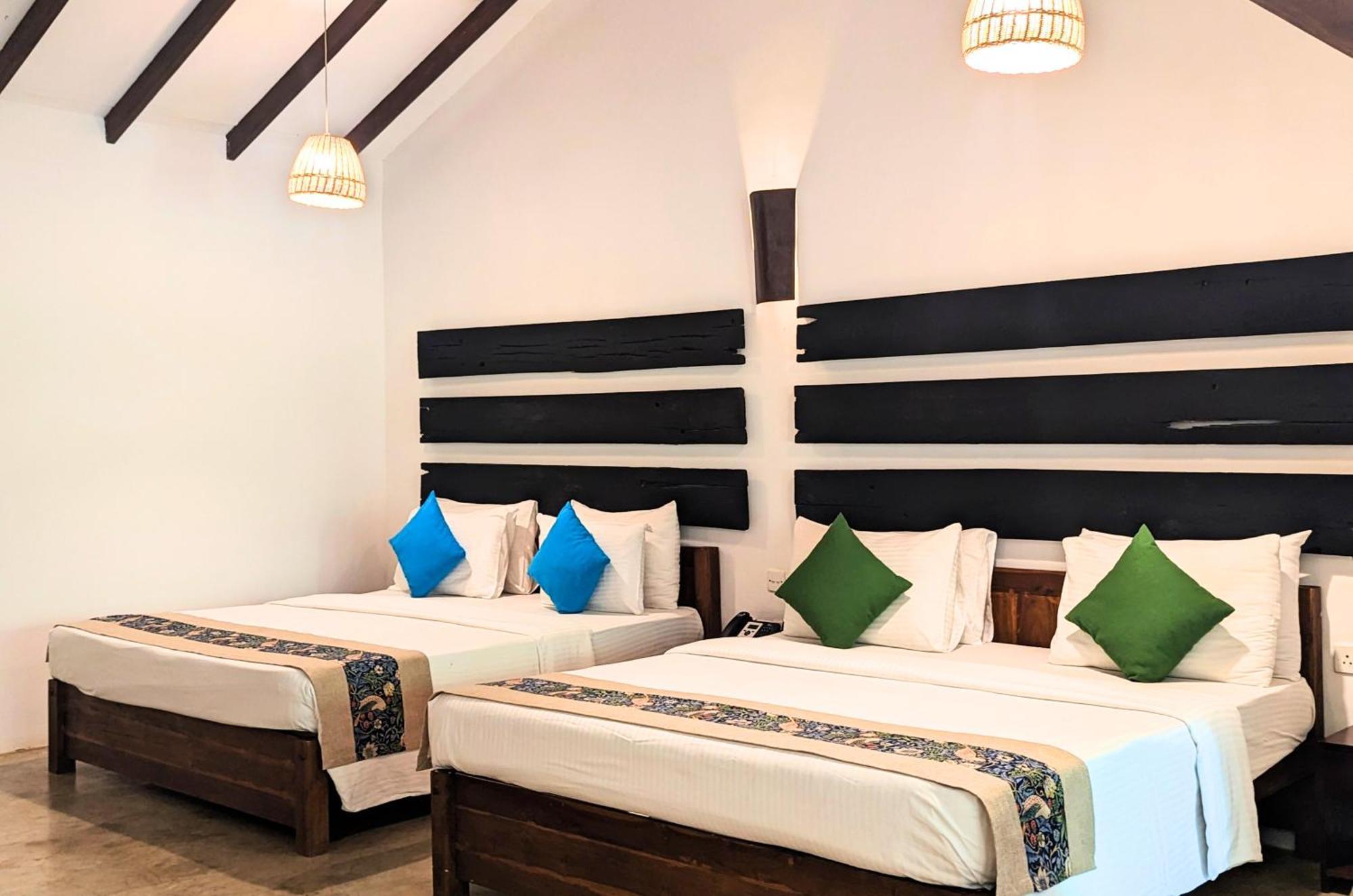 Pinthaliya Resort 시기리야 외부 사진