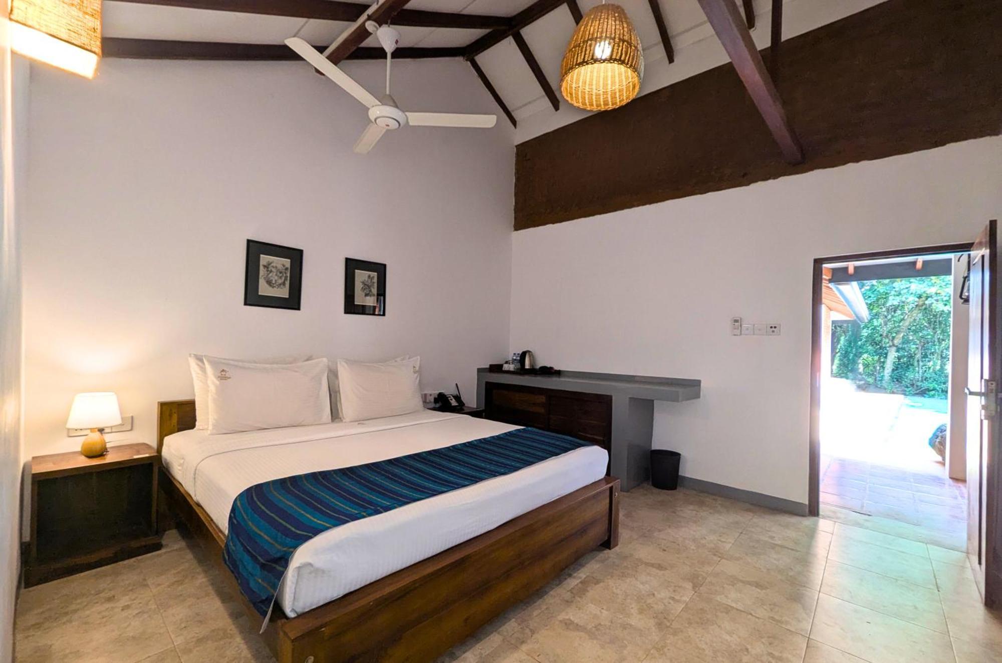 Pinthaliya Resort 시기리야 외부 사진